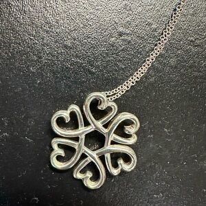 Tiffany & Co. Large Silver Paloma Picasso Loving Heart Clover Pendant Necklace